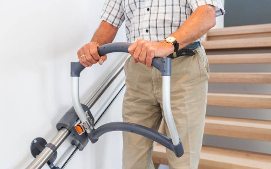 assistep assistance mobilité seniors