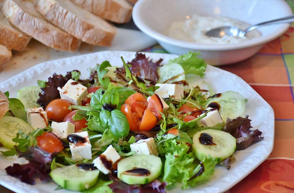 Portage de repas à domicile : un service pratique et adapté aux seniors