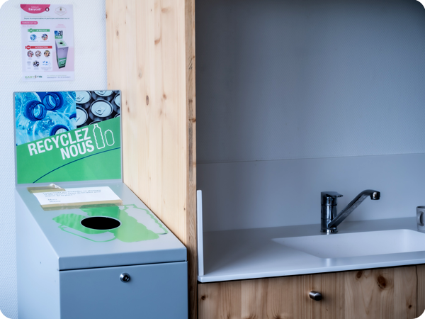 Recyclage locaux Station Web